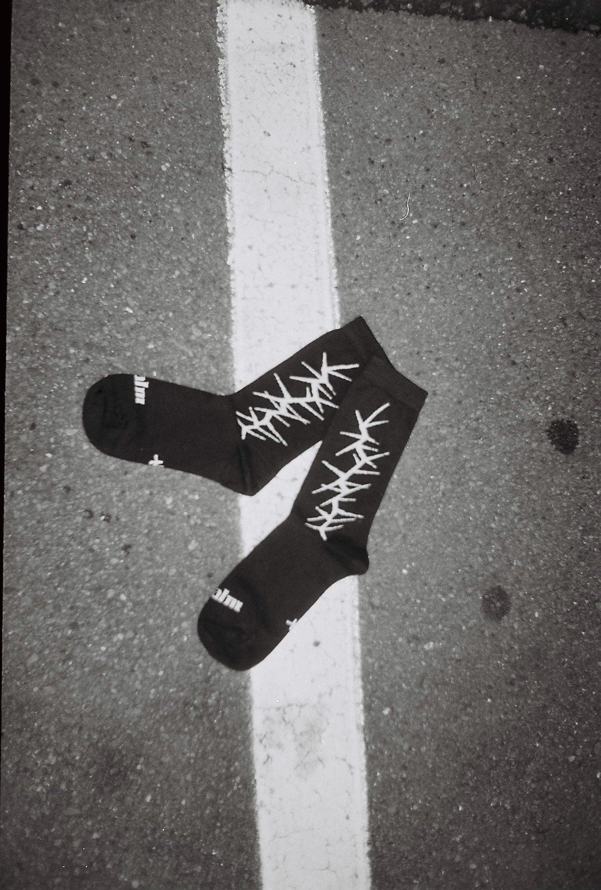 Thorn Socks - Black/Light Grey - JPalm