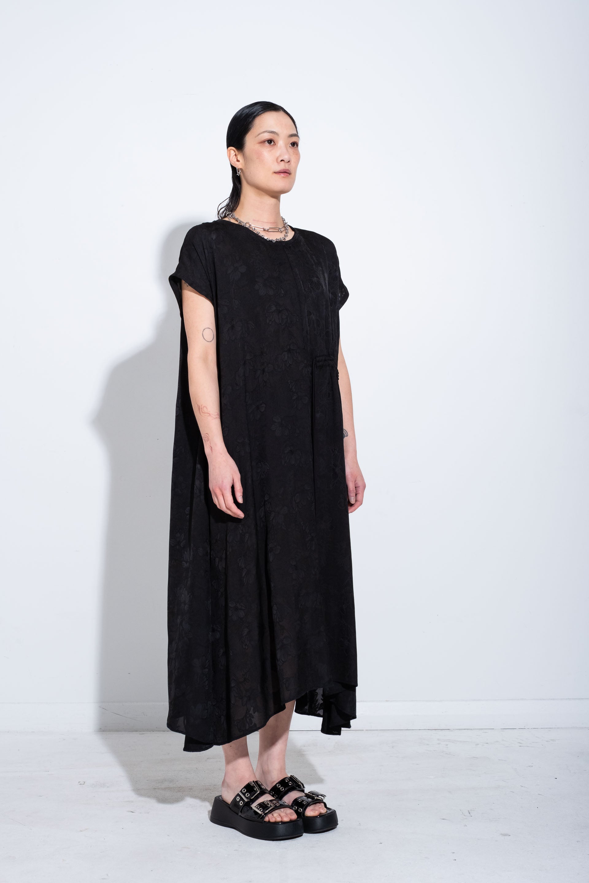 FARLIG DRESS - Black Floral