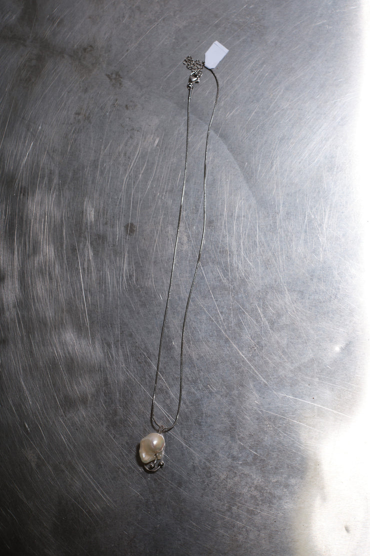 Baroque Pearl Piercing Necklace 4 (Snake Chain) - White - SEAPUNKS.XX