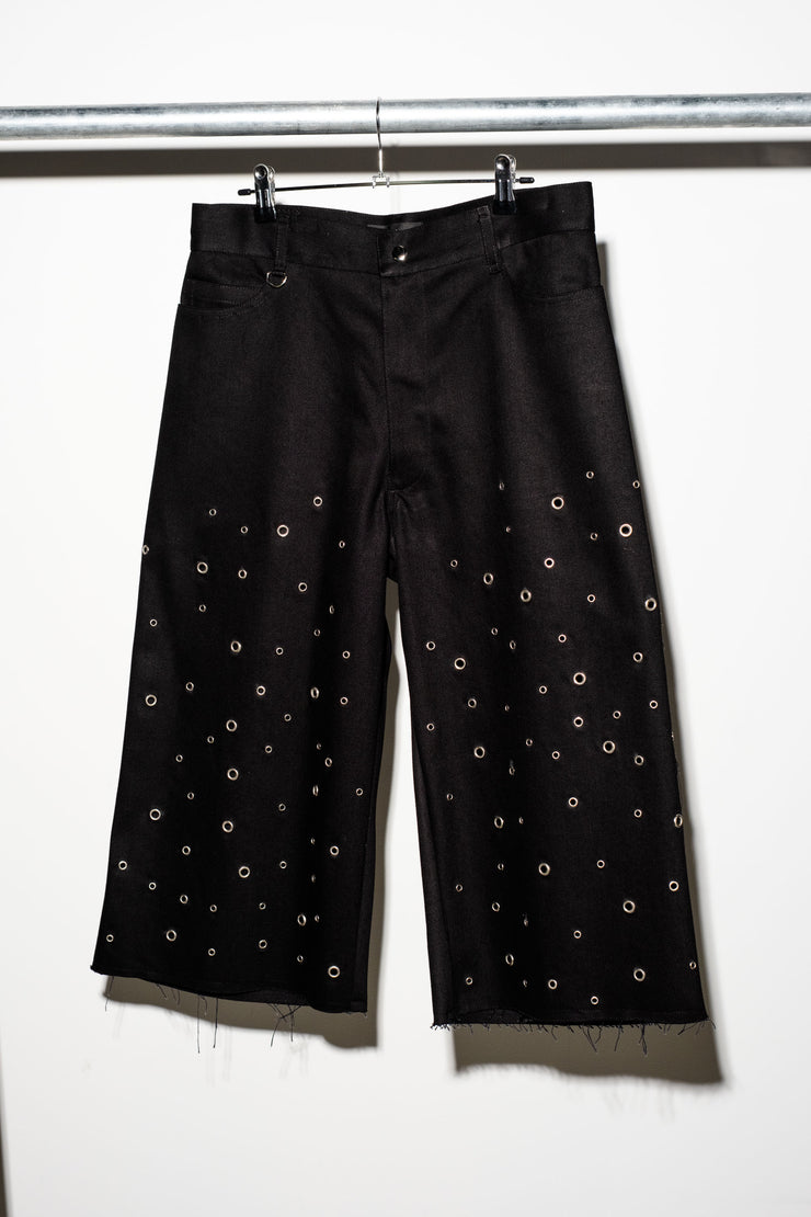 EYELET UTILITY SHORTS - Onyx