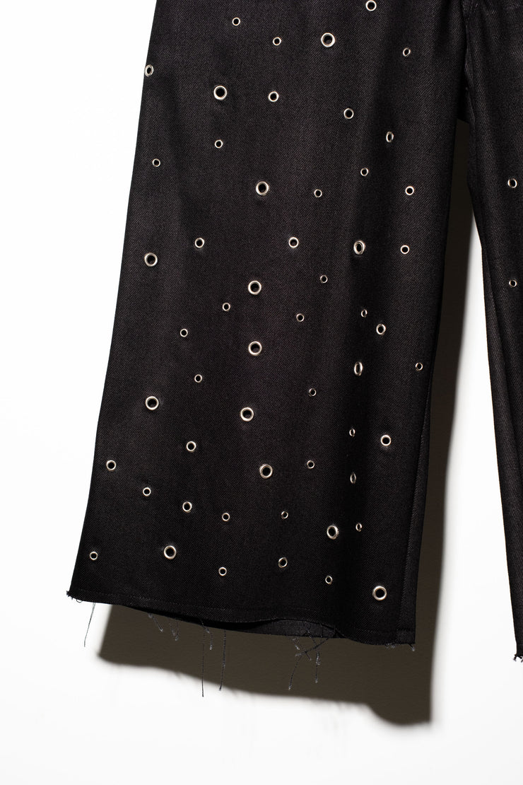 EYELET UTILITY SHORTS - Onyx