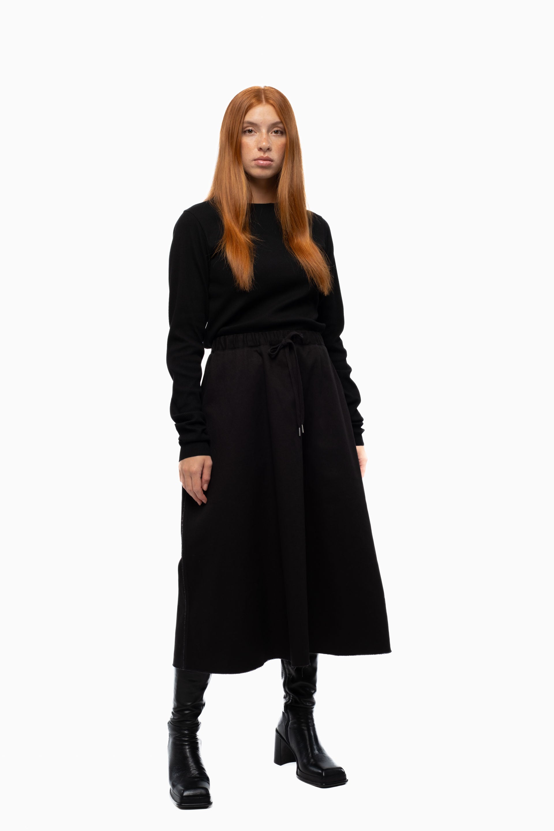 SERVICE SKIRT - Onyx