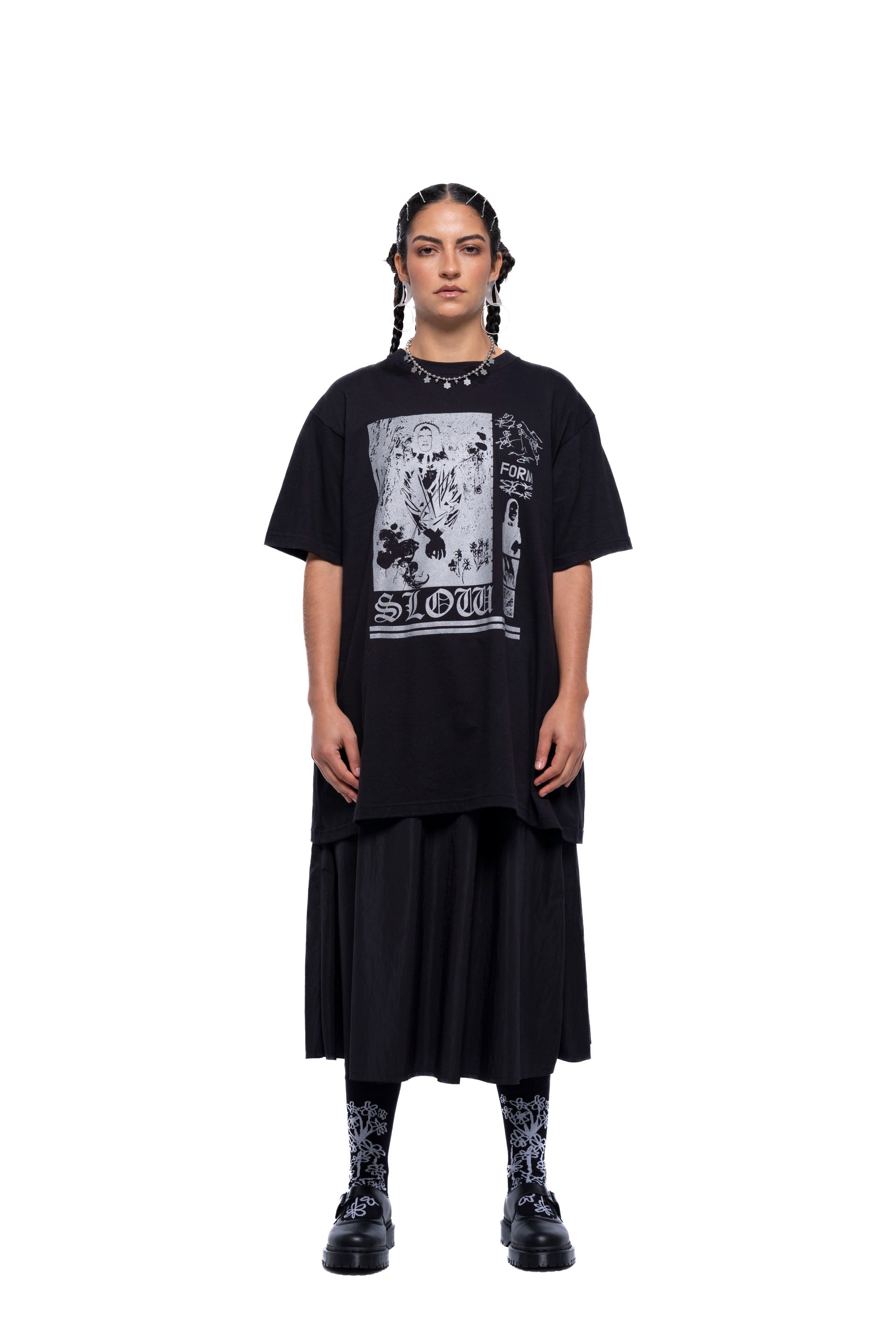 SLOW FORM TSHIRT – Black