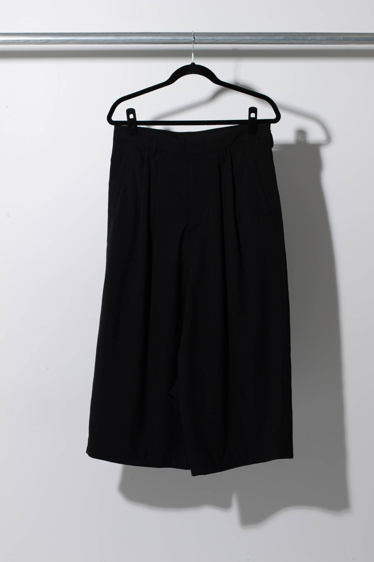 Circle Pocket Shorts - EULOGY