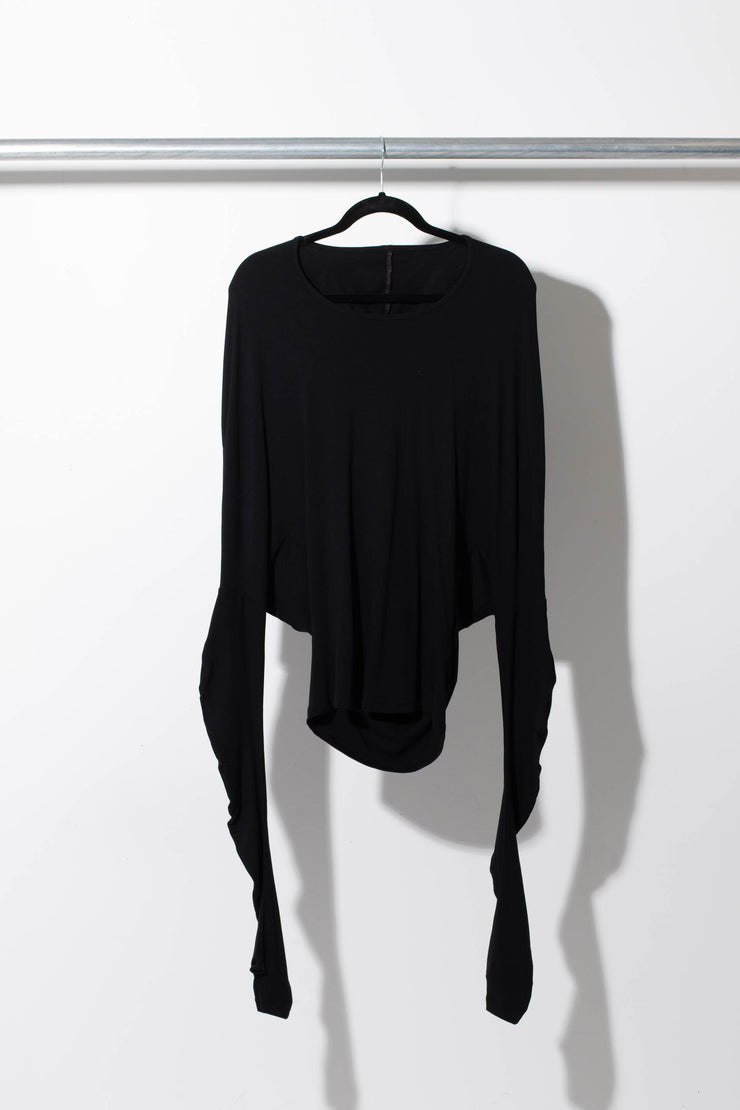 Hooded Banana Top Black - JING HÉ