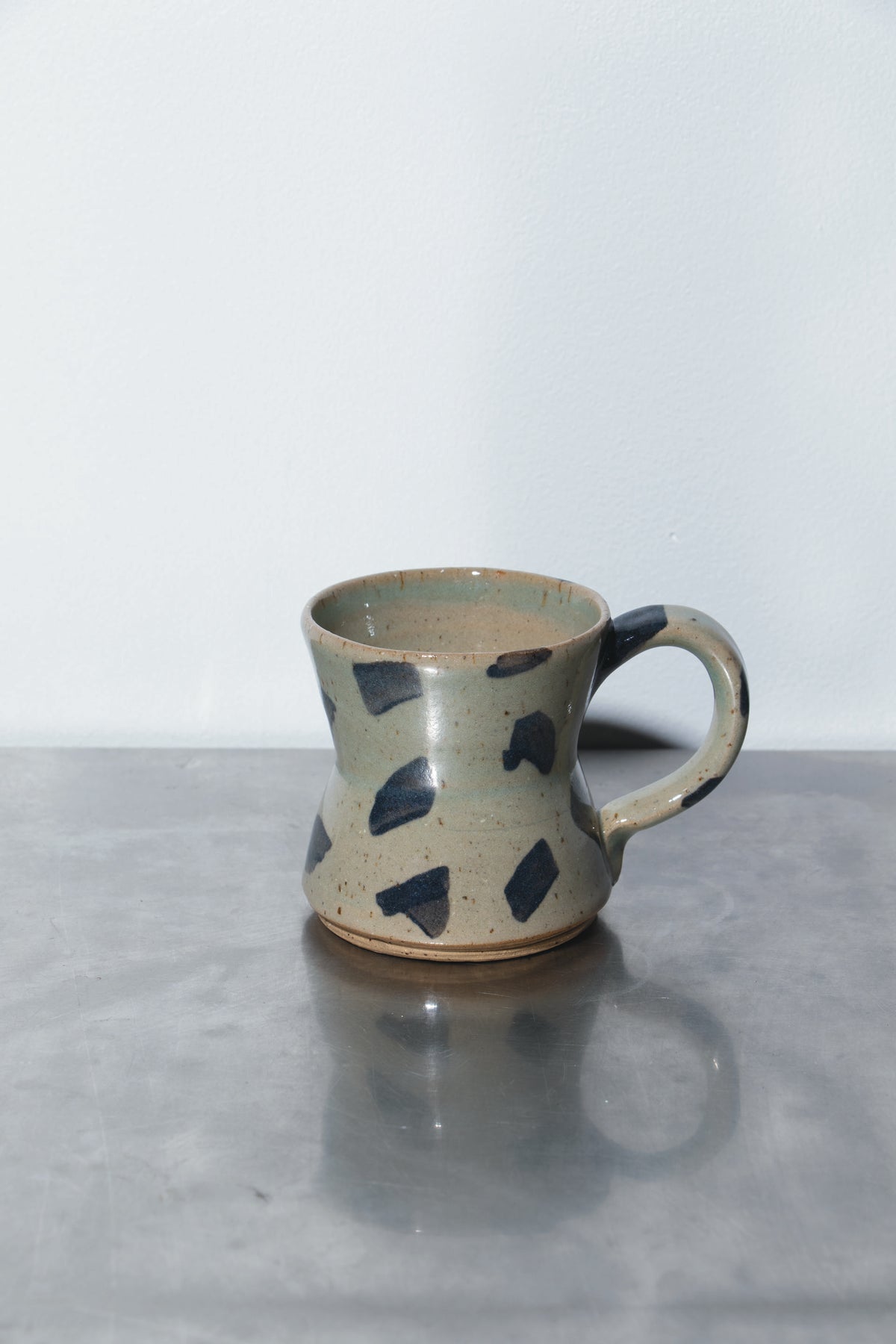 CR14 Handpainted Hourglass Mug - Blue Tinted w Blocky Spots - CARMEL ROWDEN