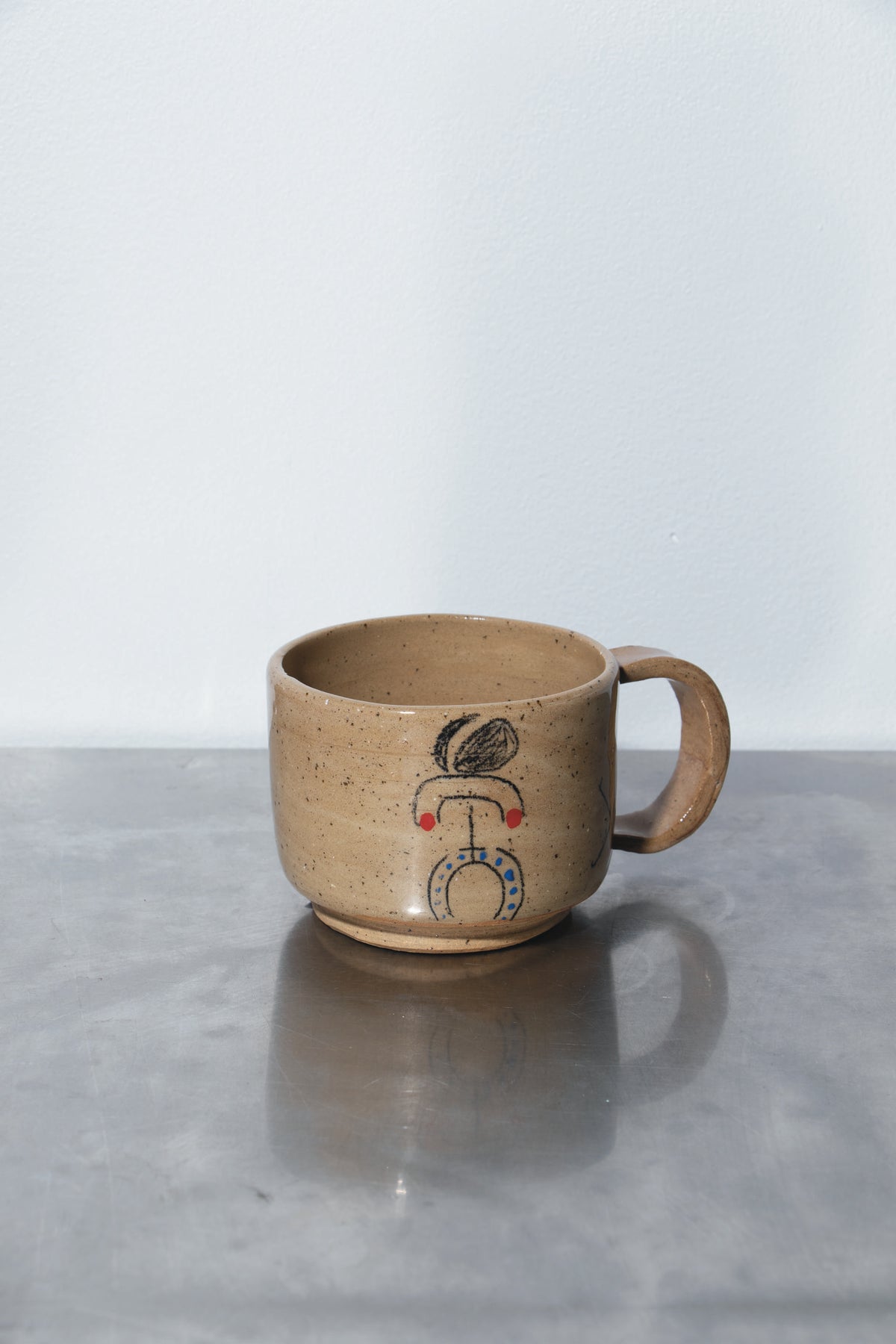 CR17 Handpainted Mug - Large w Pātiki - CARMEL ROWDEN
