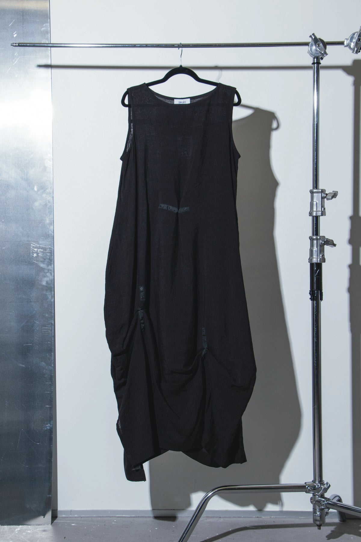 Simone Popper Dress - Black - UMSIKO