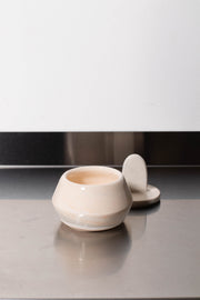 21. Lidded container in grey and pink swirl – CARMEL ROWDEN