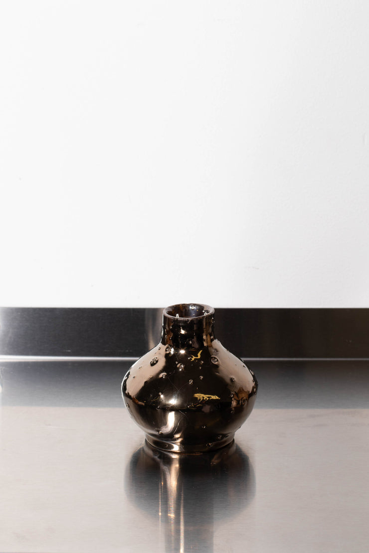 28. Golden vase – CARMEL ROWDEN