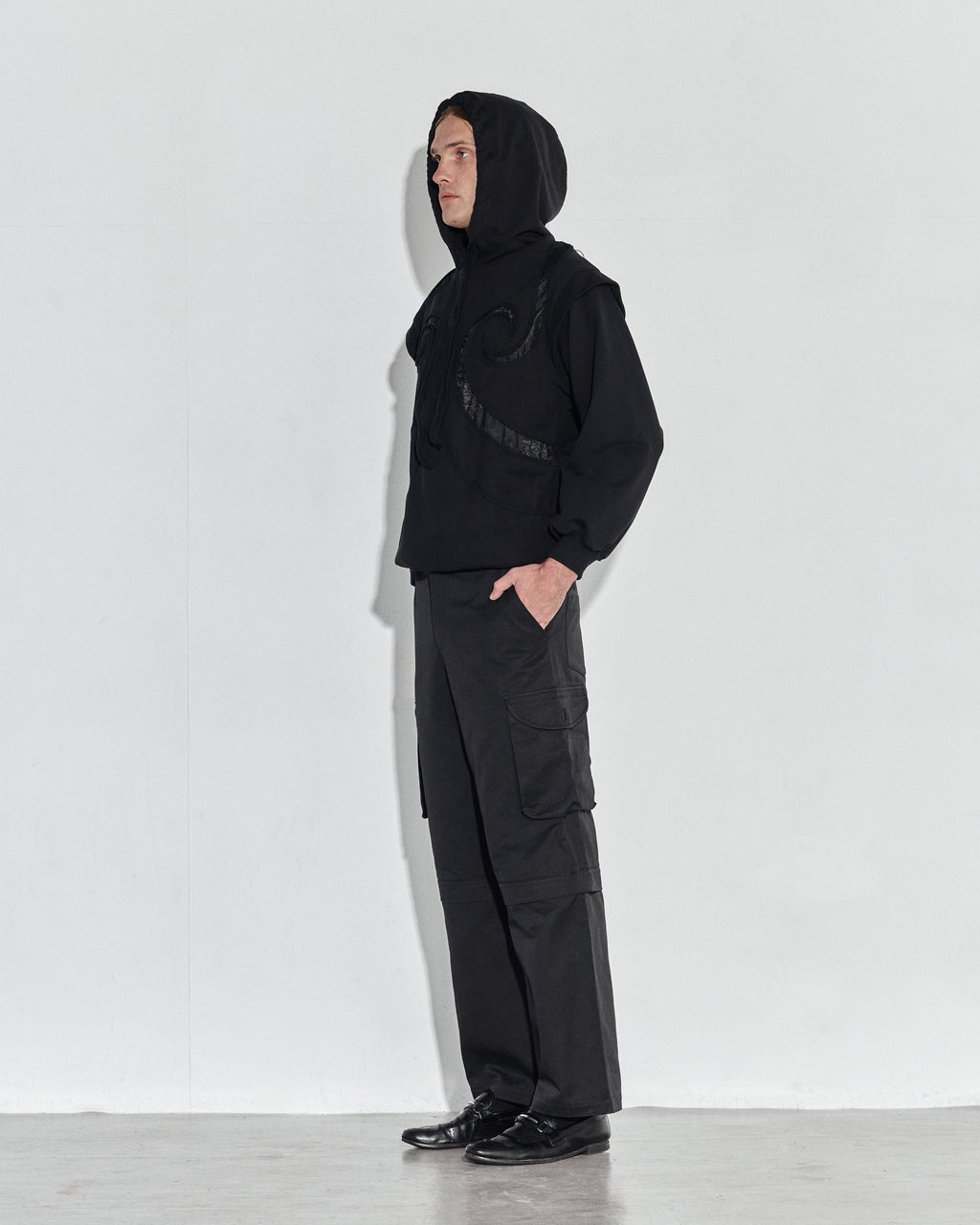Entwine Hoodie - Black - KAHE