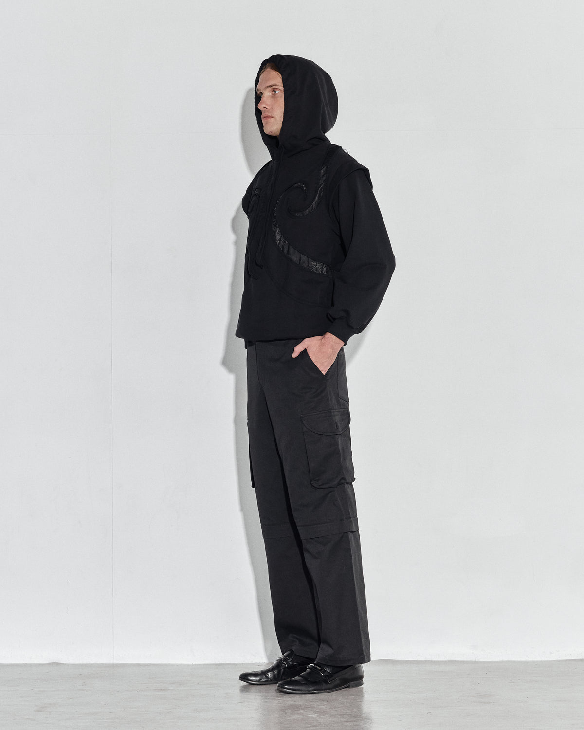 Entwine Hoodie - Black - KAHE