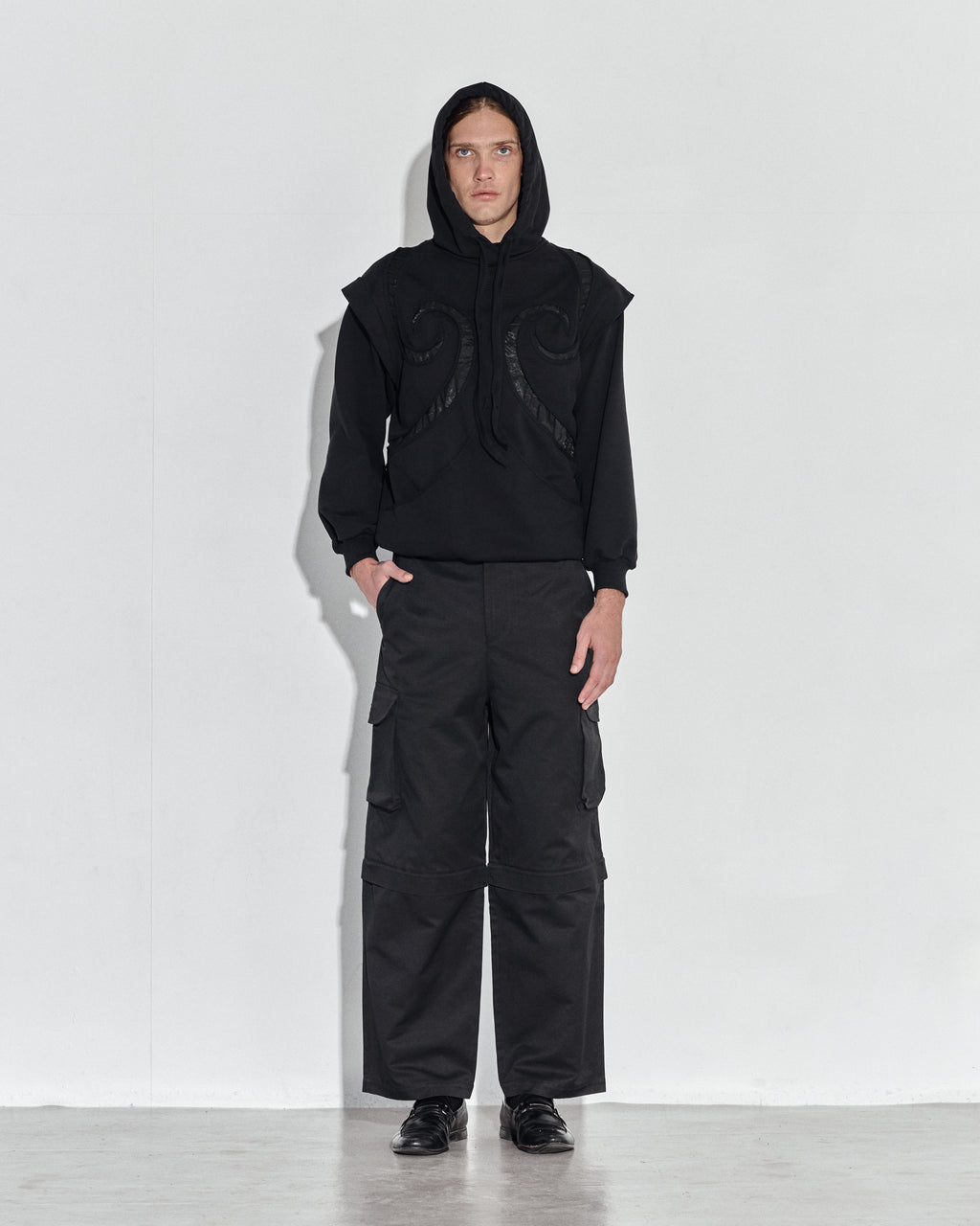 Entwine Hoodie - Black - KAHE