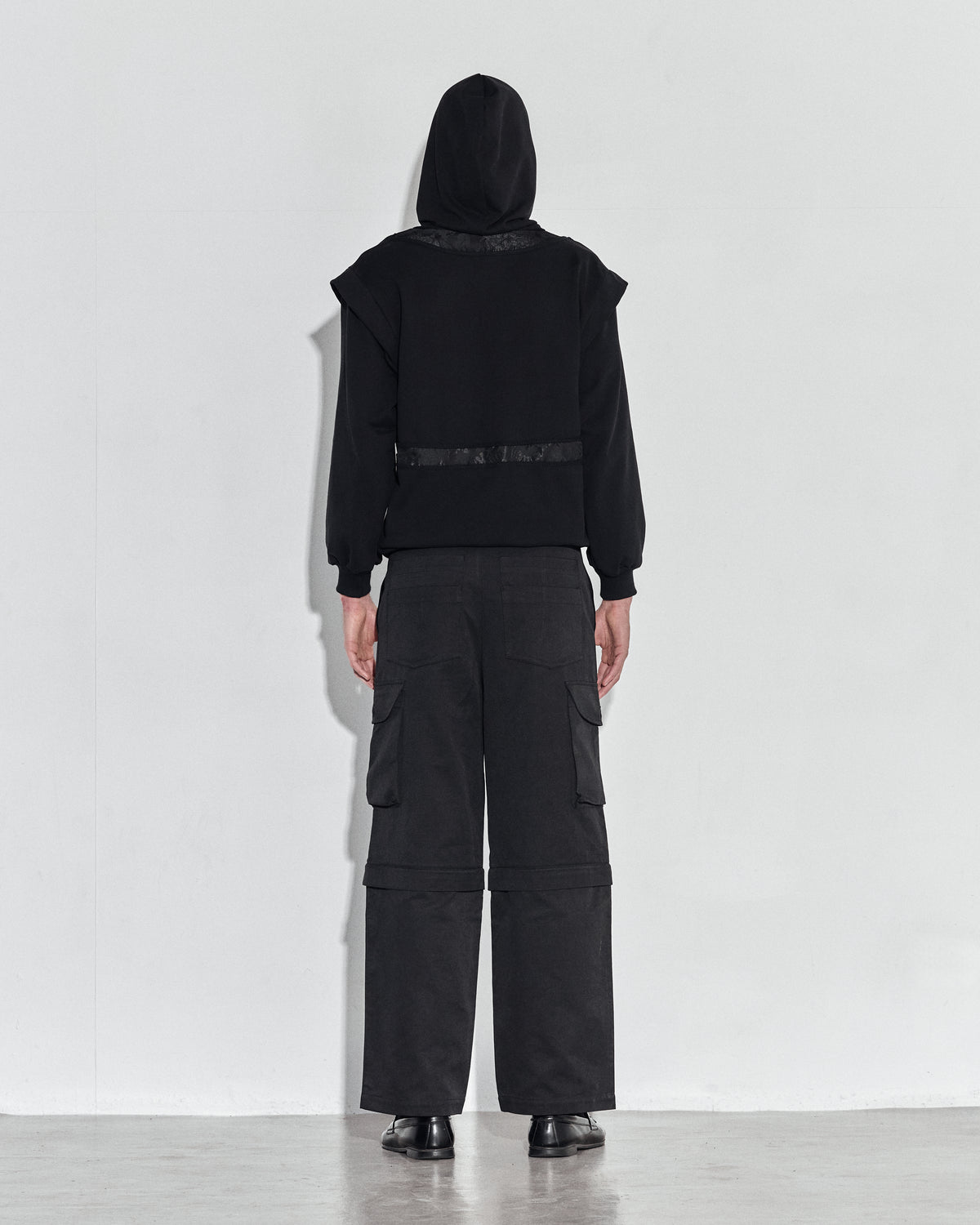 Entwine Hoodie - Black - KAHE