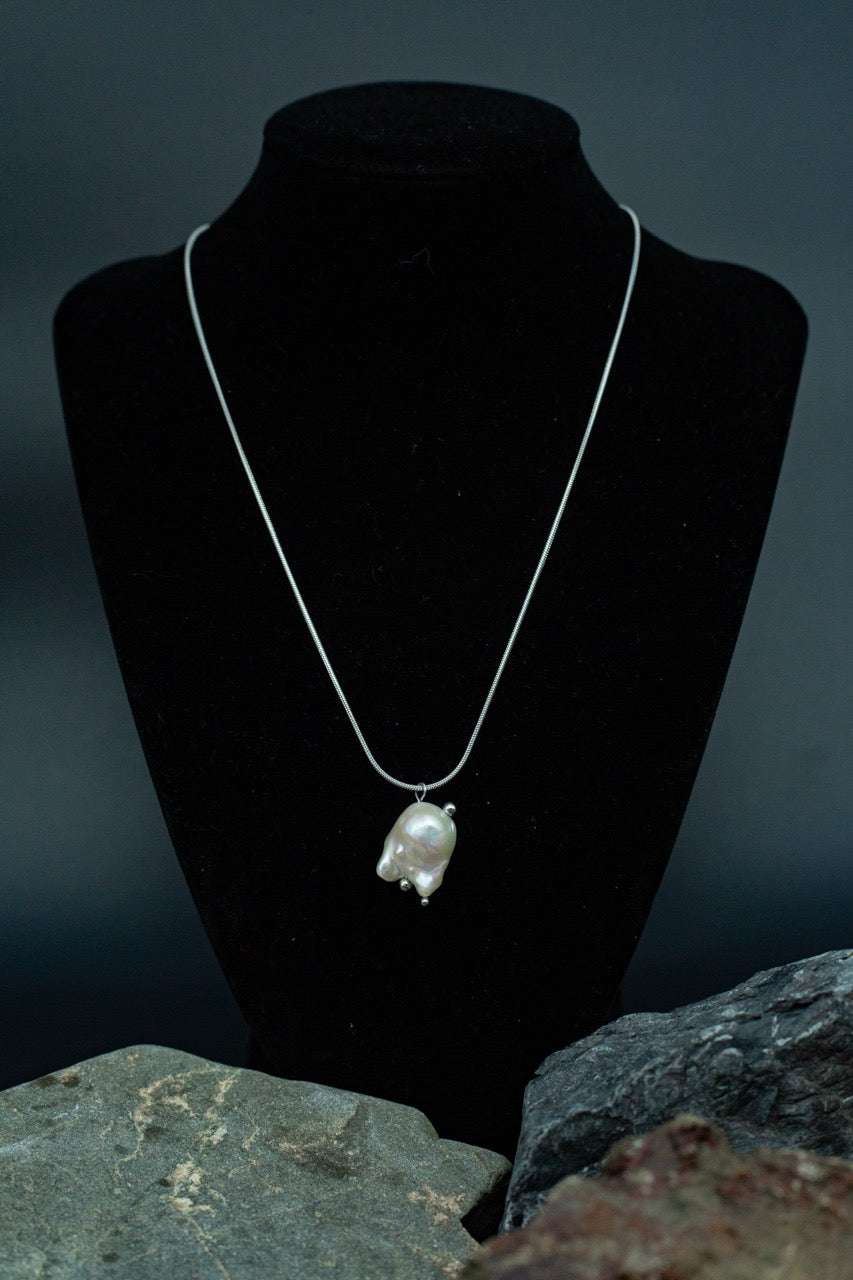 White Pearl Pendant Necklace [P5] - SEAPUNKS.XX