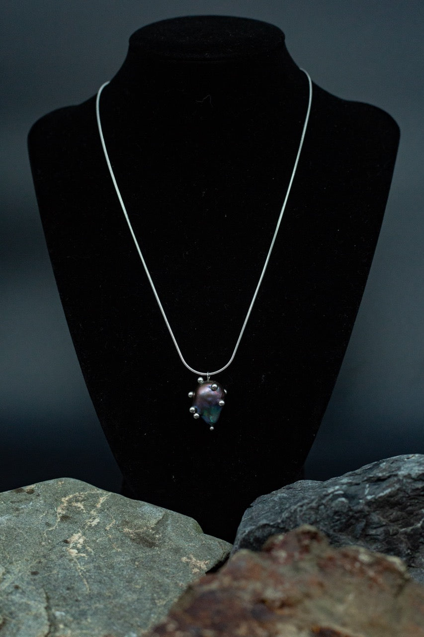 Black Pearl Pendant Necklace [Q2] - SEAPUNKS.XX